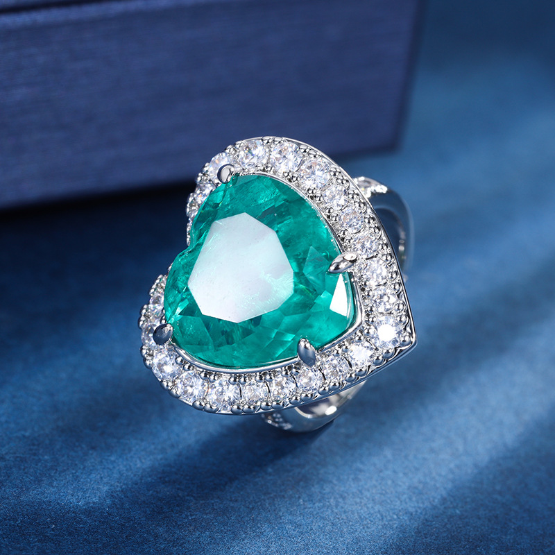 Zhuang Sheng joyas fondo de cobre chapado en oro retro europeo y americano simulación color tesoro en forma de corazón diamante incrustado anillo de las mujeres piedra principal 15*15