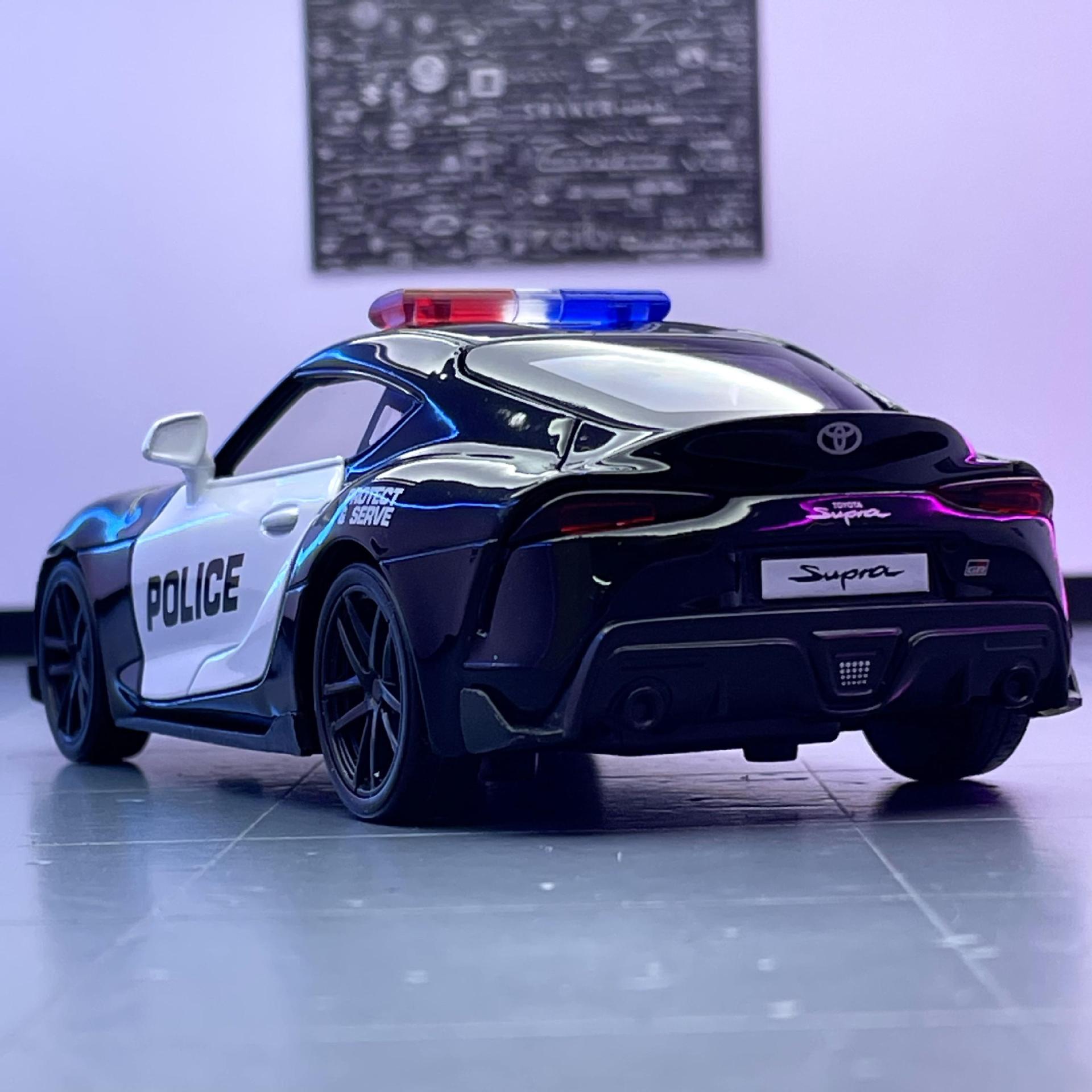 Ma Keyao Modelo de coche de aleación 1:32 Toro Demon King McLaren Coche de policía Respaldado de luz y sonido Niño Coche de juguete Regalo al por mayor