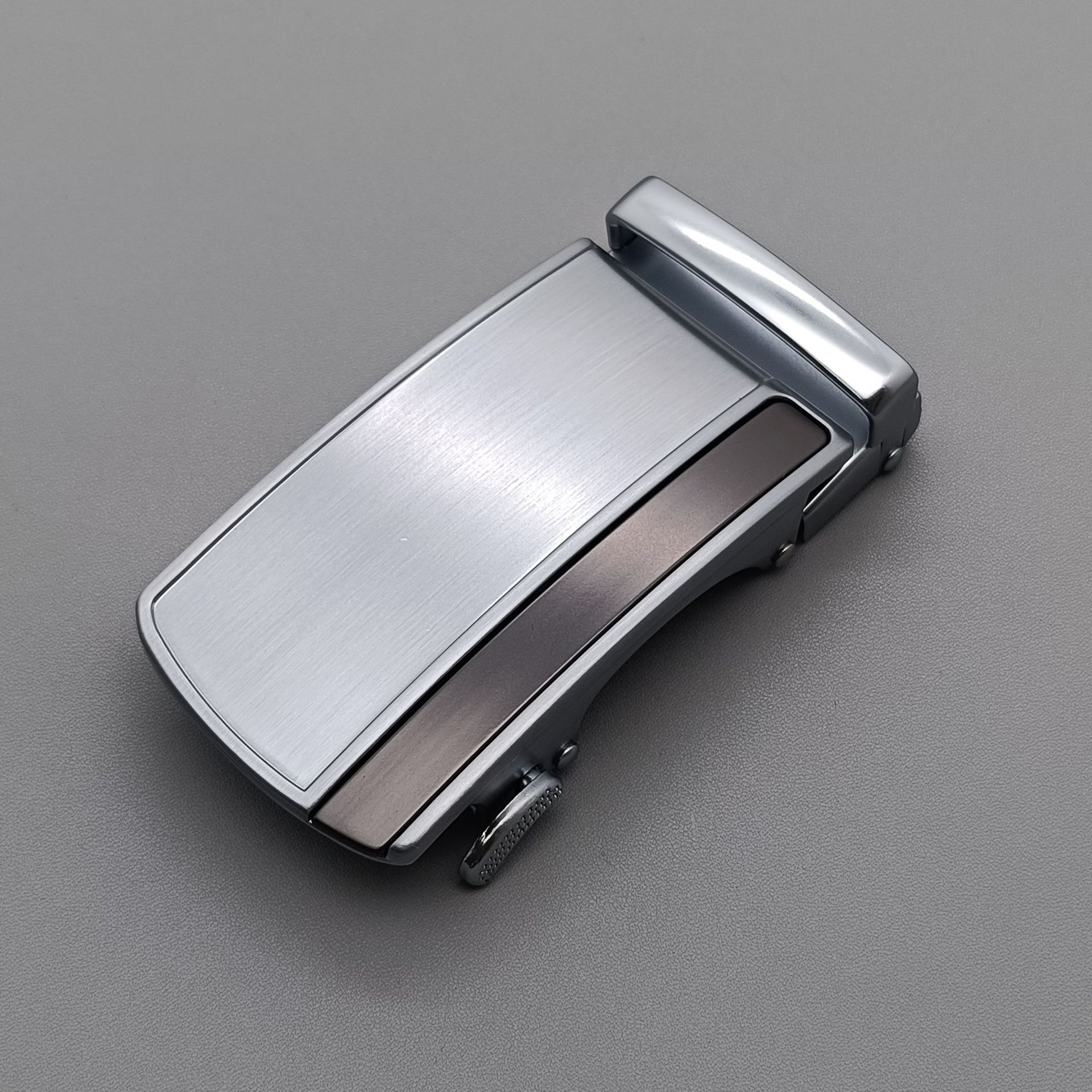 Hebillas de cinturón de acero inoxidable al por mayor, hebillas de cinturón de acero inoxidable, hebillas automáticas de aleación de zinc, hebillas de cinturón de 3,5 metales de alta gama para hombres transfronterizos