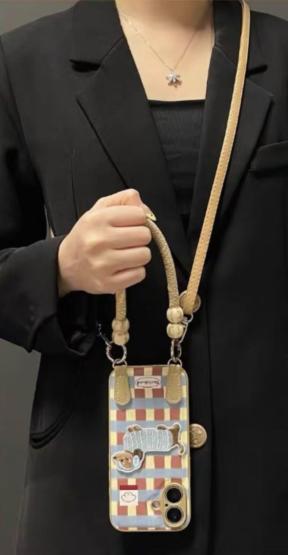 Perro a cuadros retro de nicho para iPhone14/15 funda para teléfono móvil 16Promax nuevo estilo 13 pareja 15pro