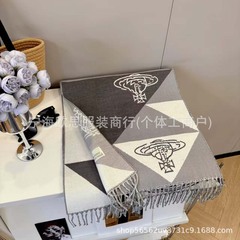 对字母仿羊绒冬新款时尚字母围巾女围脖欧美风中长款保暖空调披肩