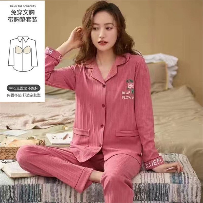 Pijama con cojín de pecho para mujeres primavera y otoño mangas largas 2023 nuevo conjunto de ropa de casa de otoño para mujeres