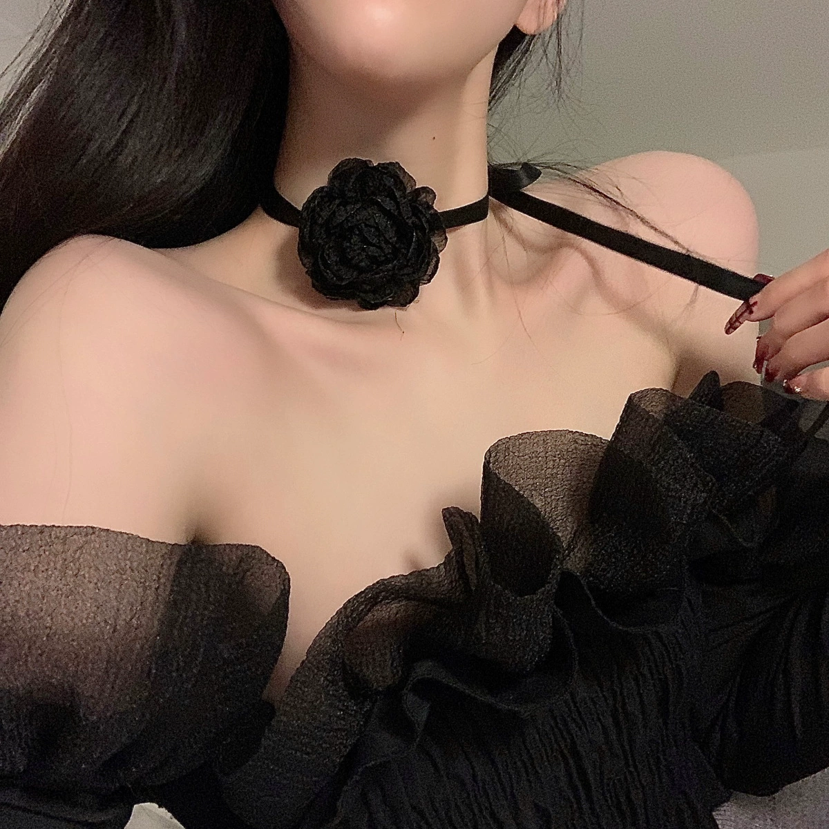 Retro mountain tea contains rose, brand necklace, black chain for key bag , choker