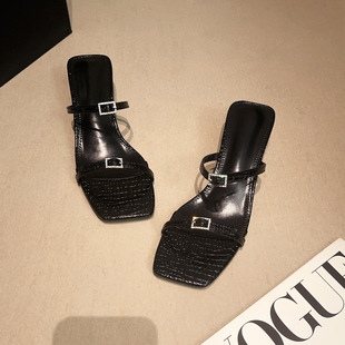 �F؛�ָ�ˮ�¶ֺ�߼���һ����Ů�⴩���＾�¿���|�����Y����Ь