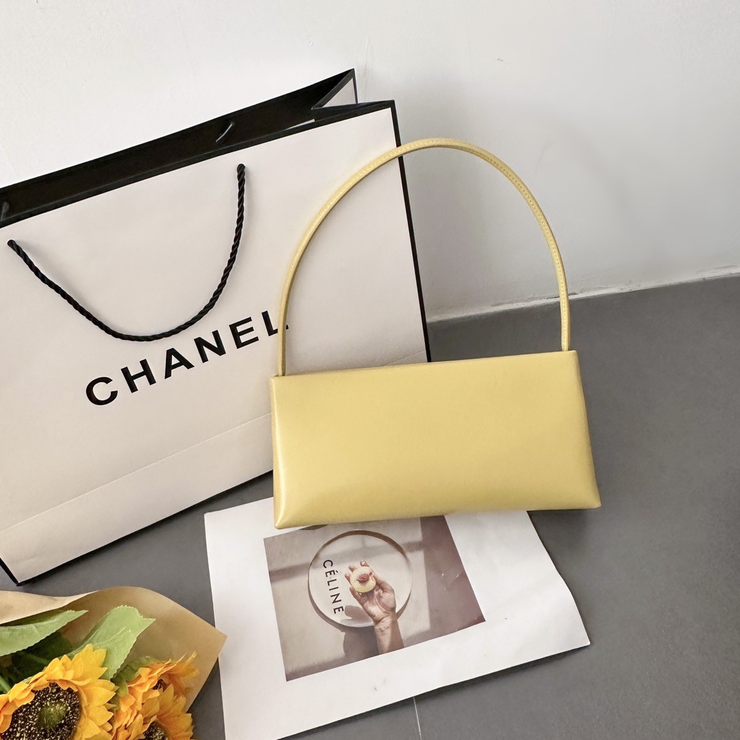 2025 New Luxury Underarm Bag For Women Simple Versatile Crossbody Bag Textured Casual Commuter Baguette Bag - Thumbnail 3