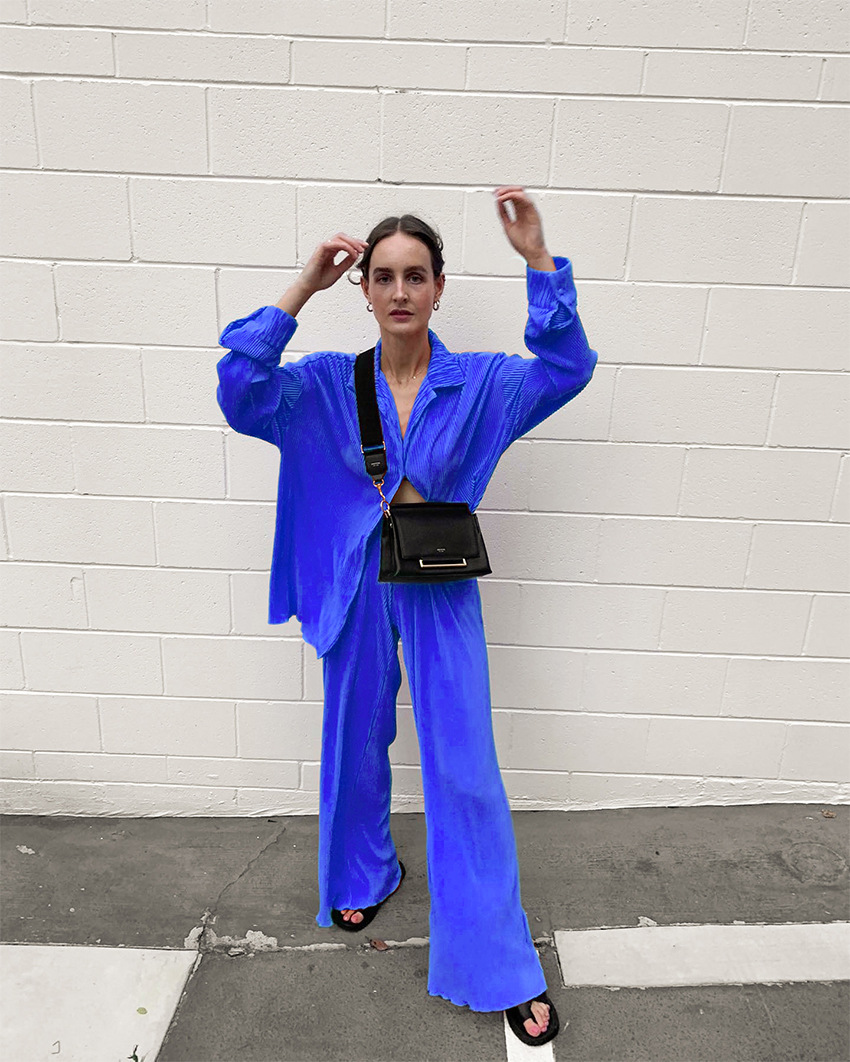 4.加色-调色调成101#蓝 (2) 拷贝.jpg