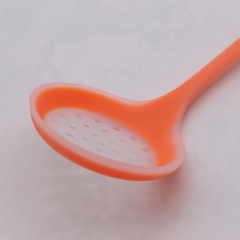 Wholesale Semi-Translucent Silicone Skimmer Scoop Set, All-in-One Soup Strainer Hot Pot Ladle, Slag Filtering Ladle, Oil Drain Ladle, Silicone Kitchenware
