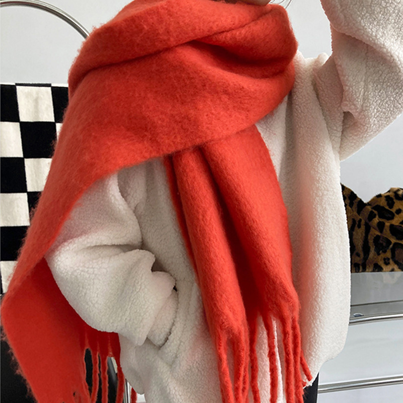 Multi colored mohair solid color warm, soft, and comfortable. Large braid scarf, paired with a warm shawl for women_voghion.com