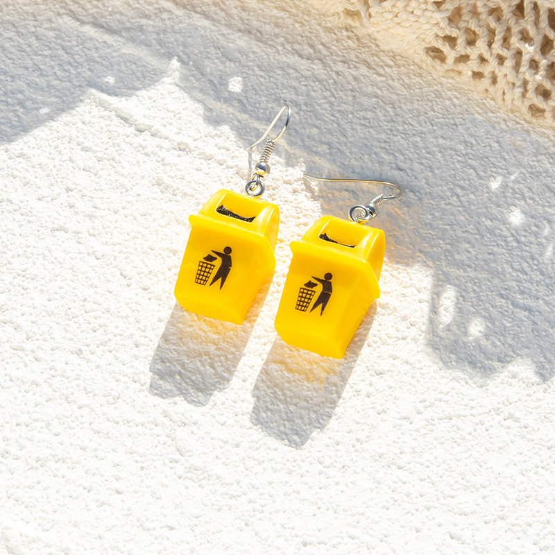 Fashion Creative Funny Yellow Trash Can Earrings Exaggerated Resin Earrings display picture 4