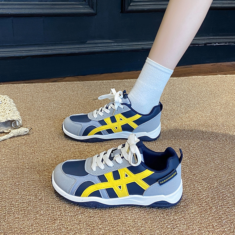 Zapatos de moda coreanos de color combinado primavera y otoño 2025, nuevos zapatos de entrenamiento de lazos, zapatos de corrida casuales de moda para estudiantes