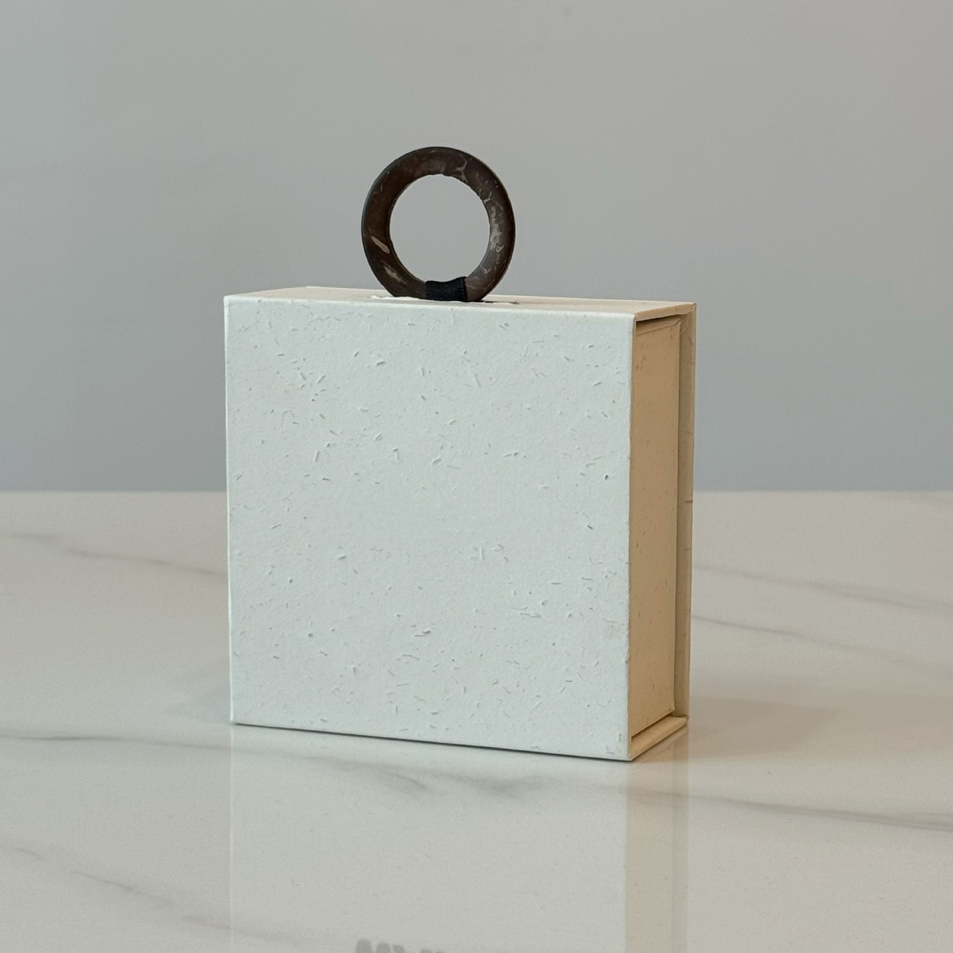 미색 소형; 10*10*4.2cm