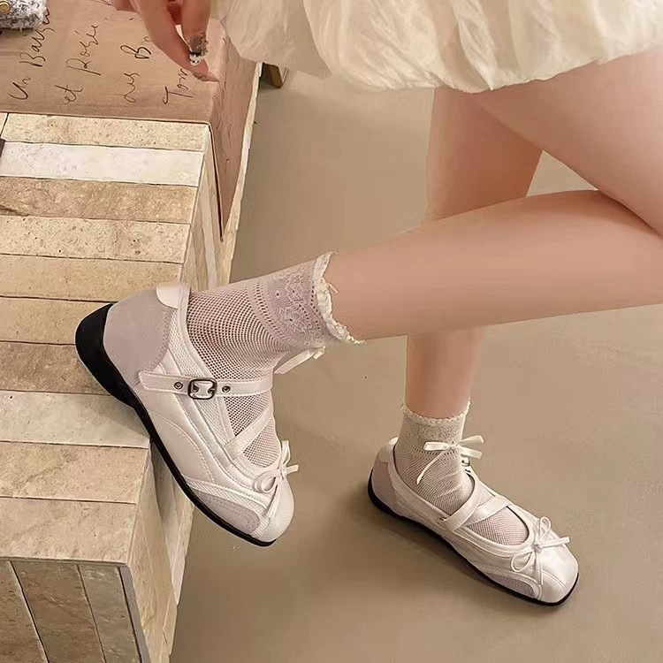 Plata francesa cabeza redonda superficial zapatos de suela gruesa para mujeres 2026 nuevos zapatos deportivos de primavera y verano con suela suave aumentada Marizhen