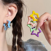 ��ɫ��Ͱ�����Ƕ��Ů��2026�¿��߼��ж��h����С���¶��