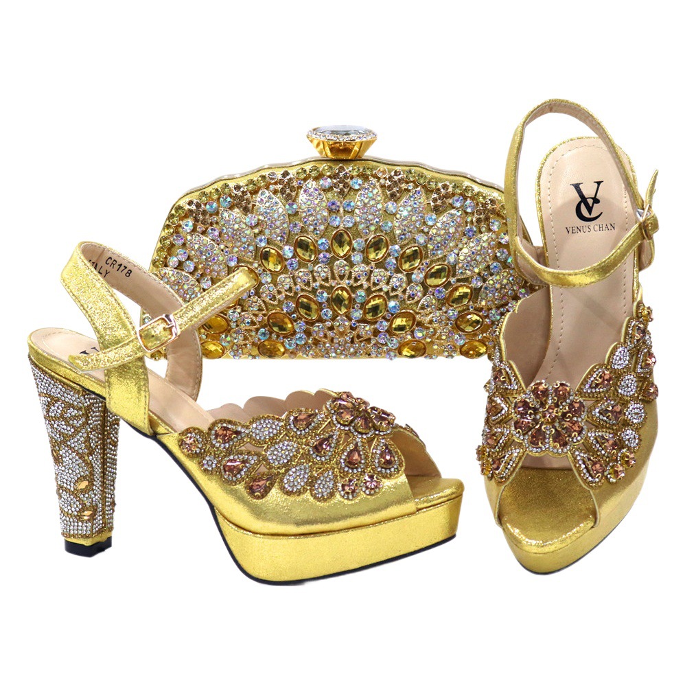 Comercio exterior transfronterizo en stock rhinestone exquisito europeo y americano 2021 Sandalias de tacón alto de moda elegante con bolsa