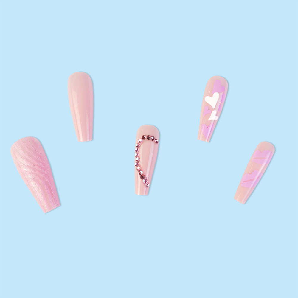 Pieza de uñas de diamante europeo y americano desgaste al por mayor uñas amor largo falso parche de uñas prensa en las uñas