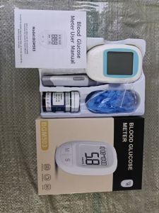 Medidor de glucosa en sangre de comercio exterior, analizador de sangre de mediana edad, farmacia, medidor de glucosa en sangre, máquina de glucosa en sangre doméstica, OEM