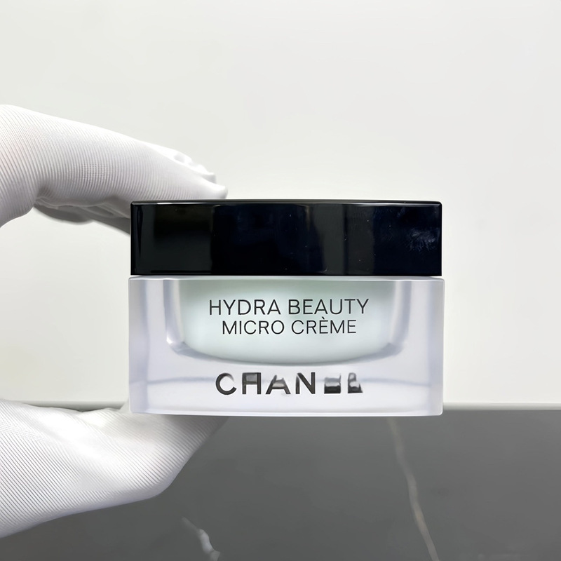 ビッグブランド人気卸売業者 Xiangjia Moisturizing Camellia スパークリングウォーター洗顔料 Camellia リキッドファンデーション ライトルースパウダー|undefined