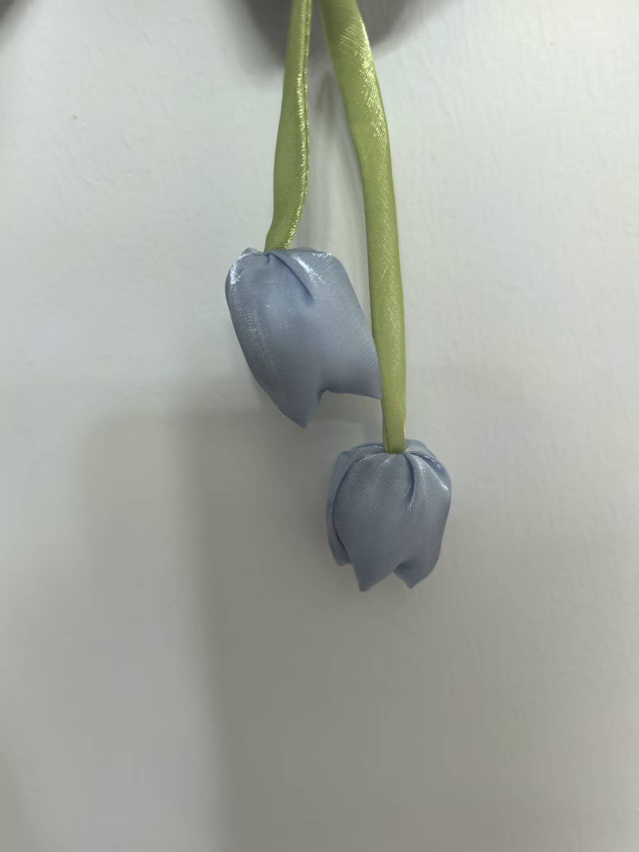 Blue Tulip (excluding bag)