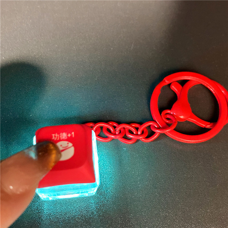 Creative hair photoelectronic wooden fish keychain decompression knock computer mechanical keyboard key chain couple backpack ornaments