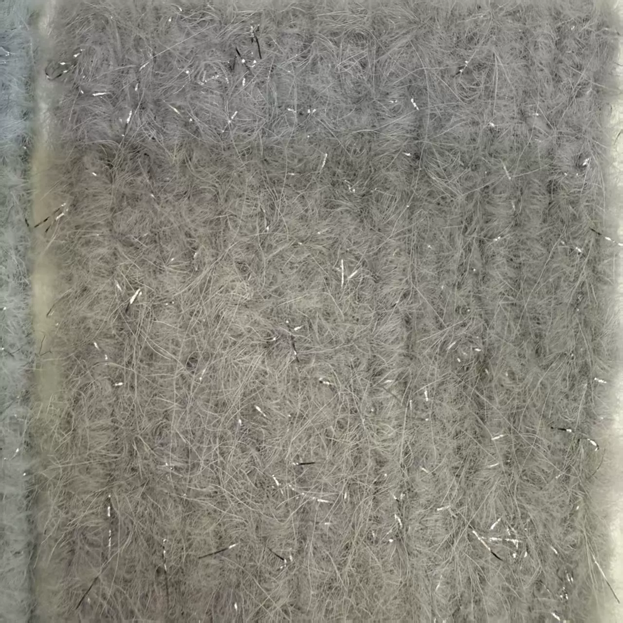 银丝巴斯特毛绒面料服装玩具抱枕沙发鞋帽箱包布料