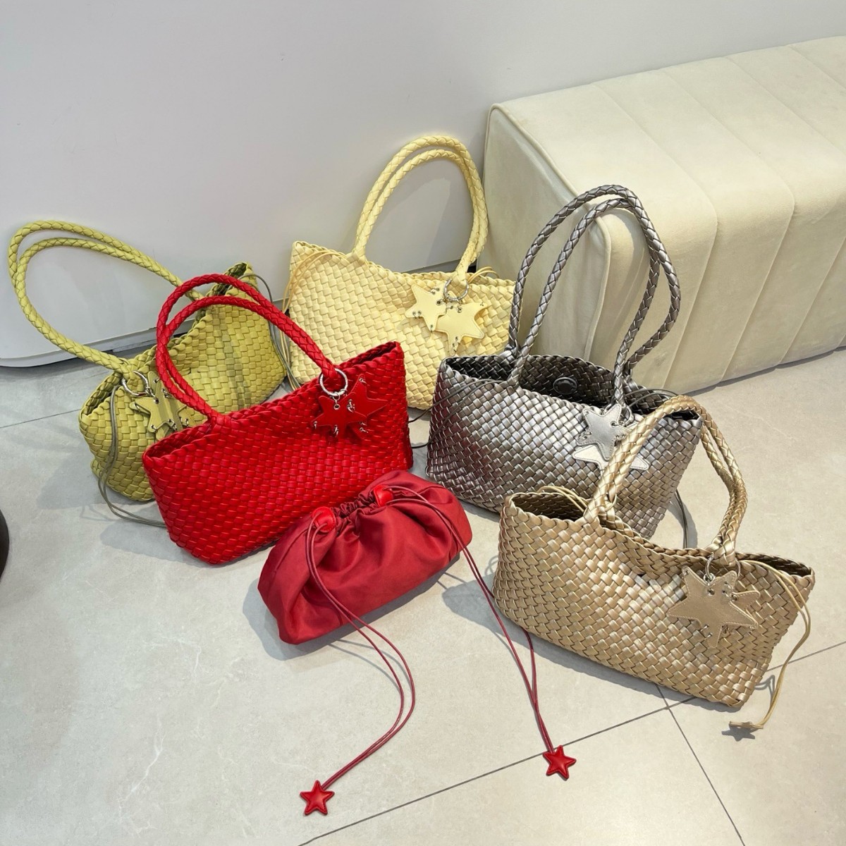 Red Handmade Genuine Leather Woven Tote Bag For Women - Luxury Fashion Commuter Handbag, Large Shoulder Bag - Thumbnail 4