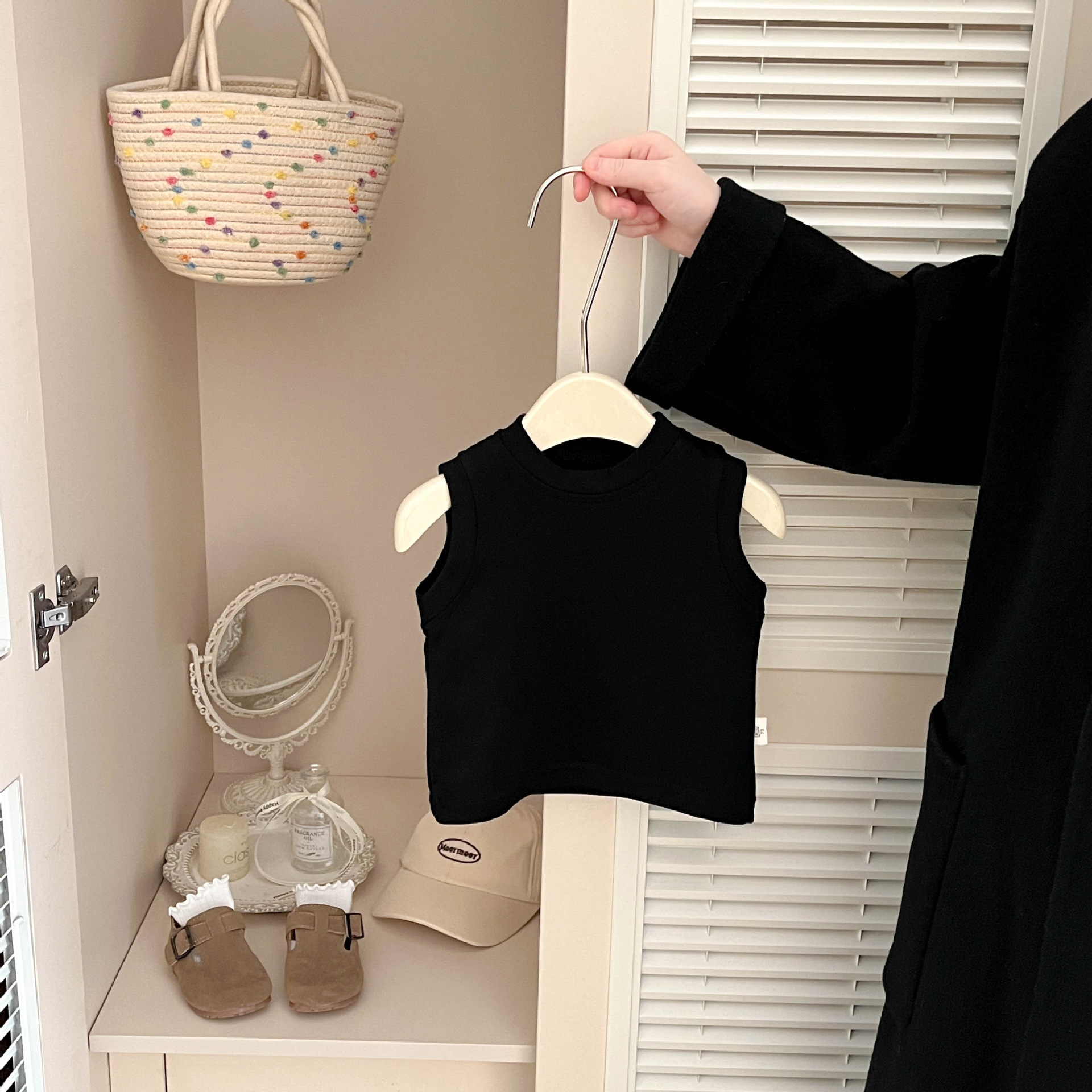 Niñas de otoño plegable vestir chaleco bebé coreano estilo extranjero vestir chaleco de hombro nuevo otoño invierno chaleco infantil