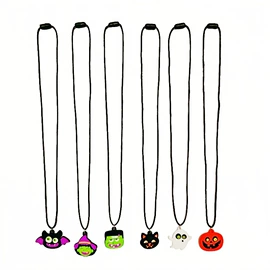 拼插类玩具;纸质工艺品;场地布置道具