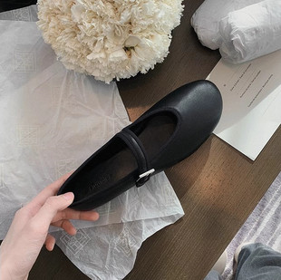 ���ы�ͬ�� �A�^Row�Lһ�ֿێ���Ƥܛ�ל\�ڬ������ЬŮ2025����