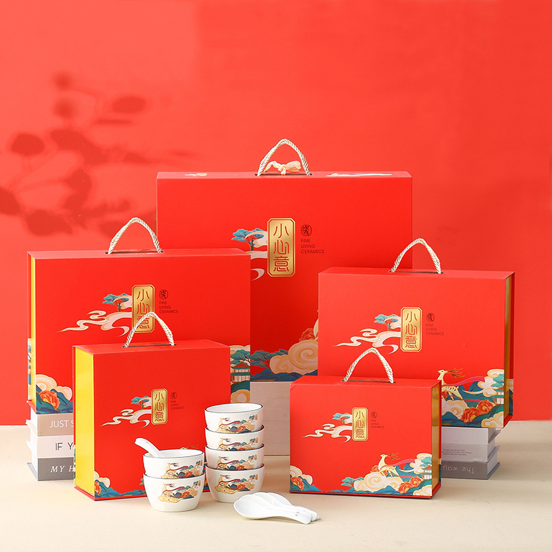 National fashion small heart popular high-end ceramic tableware suit gift box wholesale opening housewarming printable LOOGO