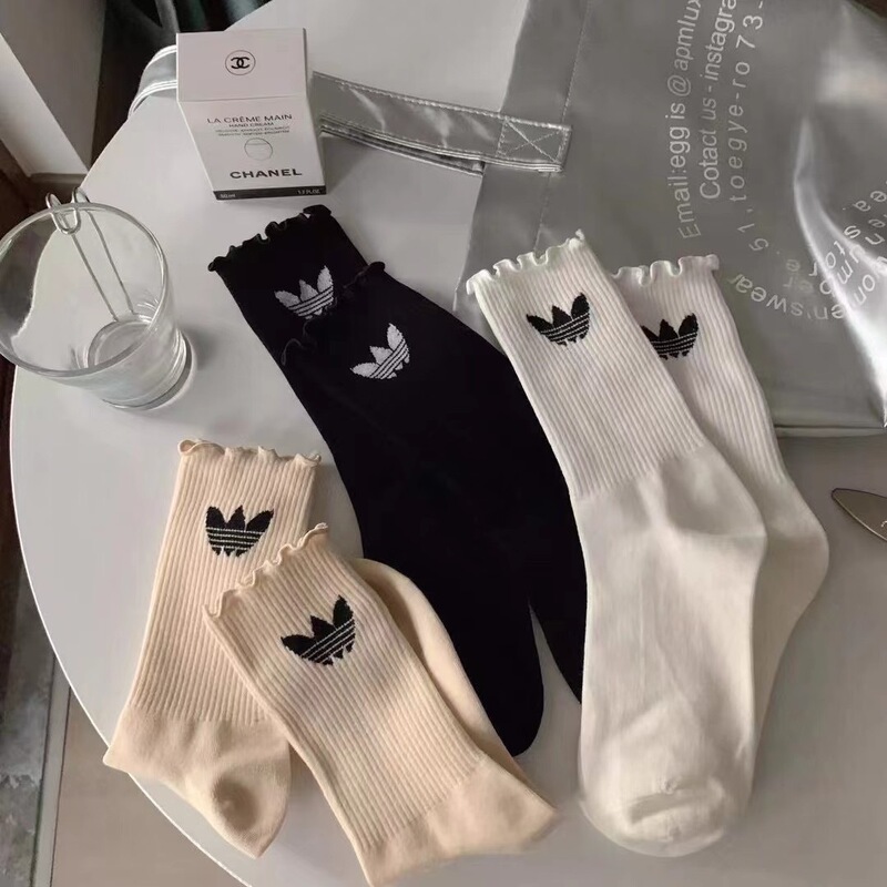 Lucky Grass Socks Women's Wooden Ear Mid-length Socks Ins Popular Online Sports Socks European Fashionable Deodorant Stockings Lucky Grass Socks Women's Wooden Ear Mid-length Socks Ins Popular Online Sports Socks European Fashionable Deodorant Stockings