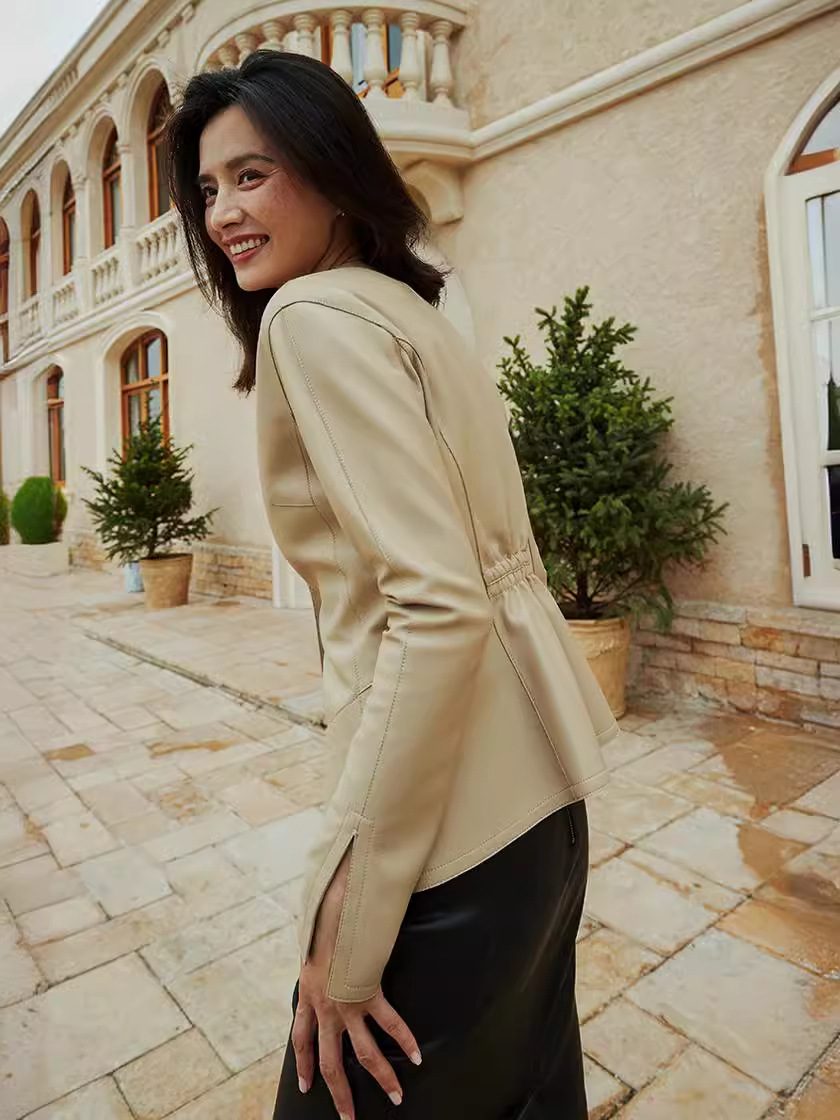 「多面優雅」シリーズの輸入綿羊皮洋気丸襟ウエストジャケットの本革皮服女性ショートタイプ