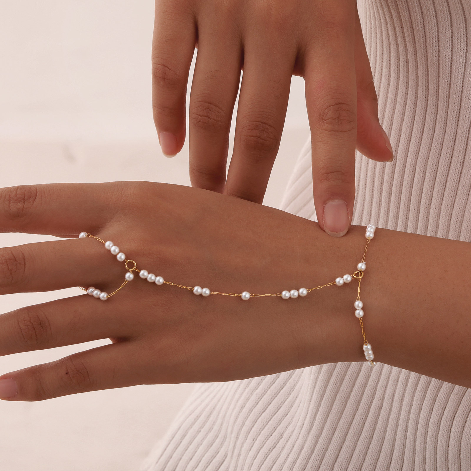 6g Weight Artificial Pearls Inlay Material Bracelets Classification 304 Stainless Steel Chain Material cable chain Chain Type Daily Occasion 304 Stainless Steel Material Geometric Pattern All Seasons Season Women's Gender Plating Design IG Style Style IG Style Geometric 304 Stainless Steel Artificial Pearls Cable Chain Bracelets In Bulk 21