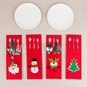 Decorate Your Table with Christmas Table Decorations