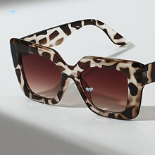 OverSIZEd Polycarbonate PC Decorative Eyeglasses, Retro