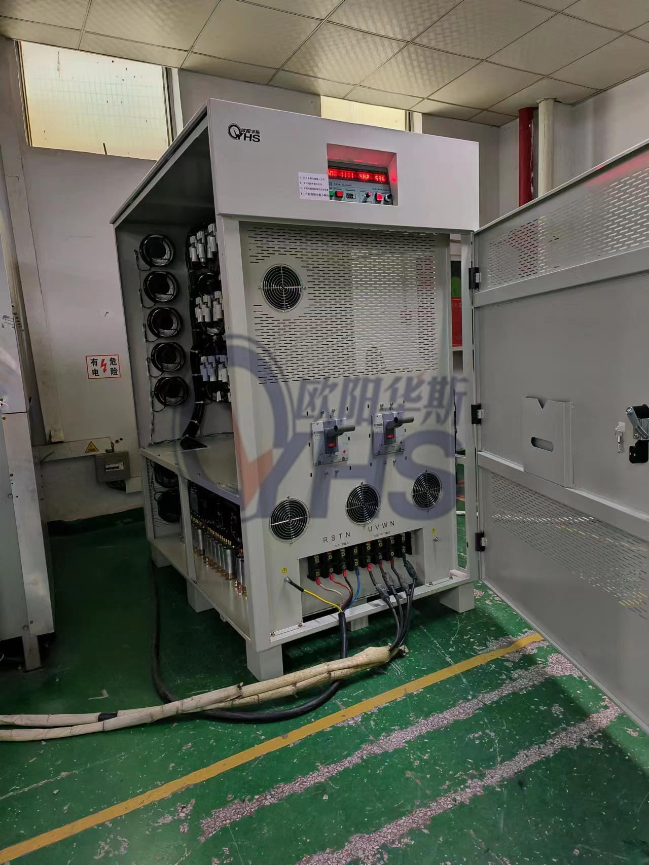 ŷ����˹����150KVA��Ƶ��Դ������ɽ������480V 60HZ�����Կյ�