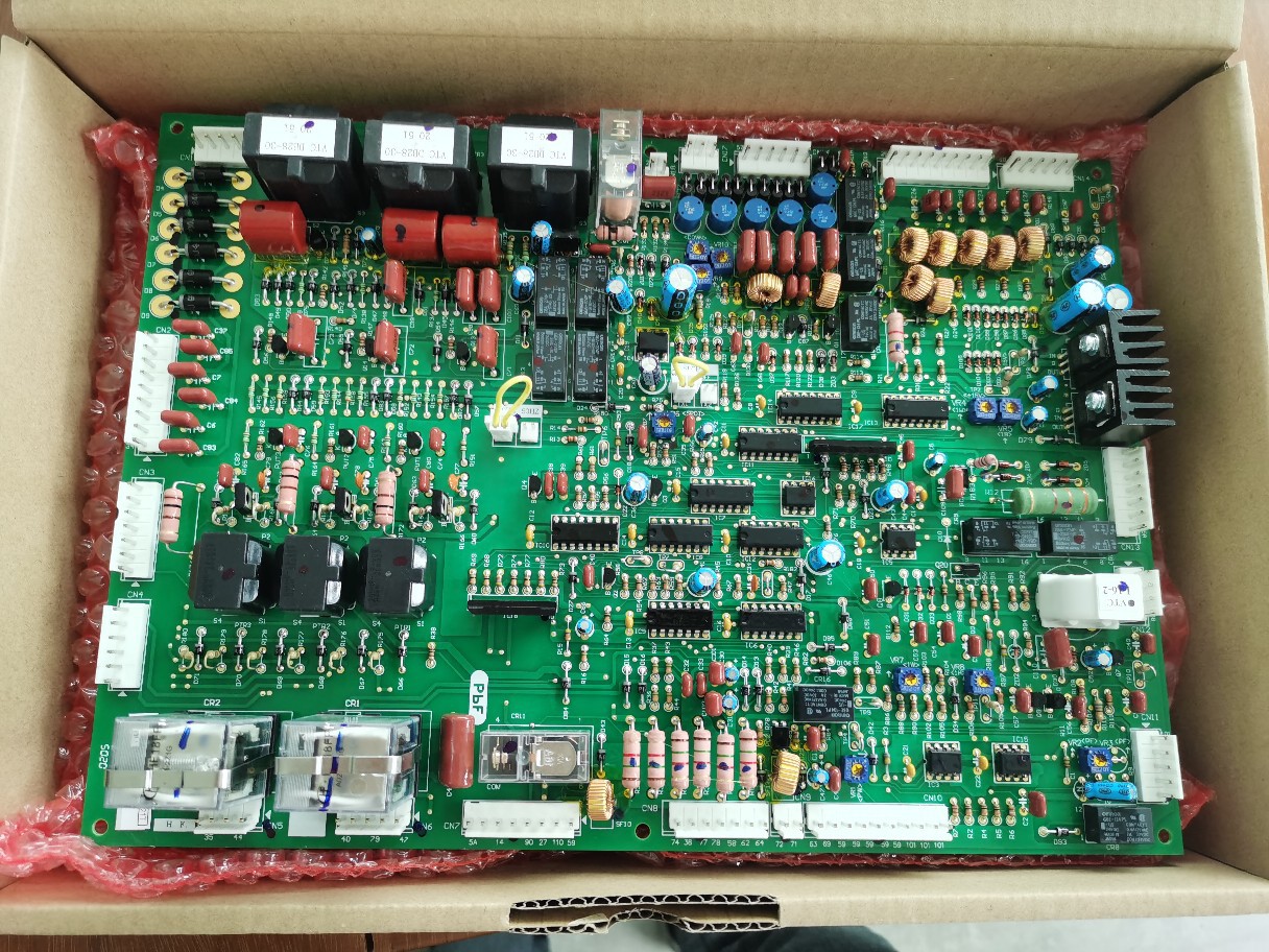 松下Panasonic焊机300TSP用主板／程序P板TSM9289