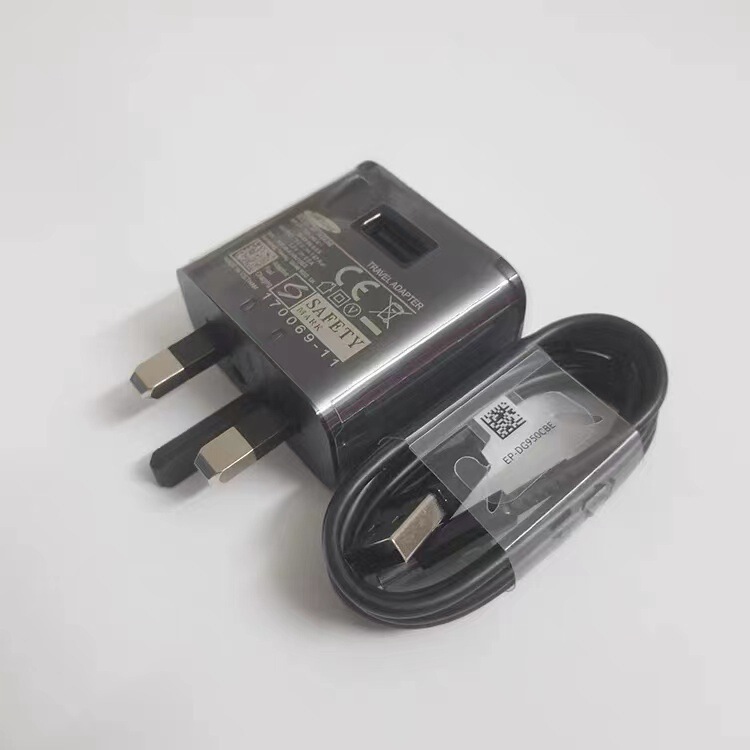 Cross-border 2A Samsung pin British standard charger S8 S10 mobile phone fast charging head QC3.0 wall charging plug