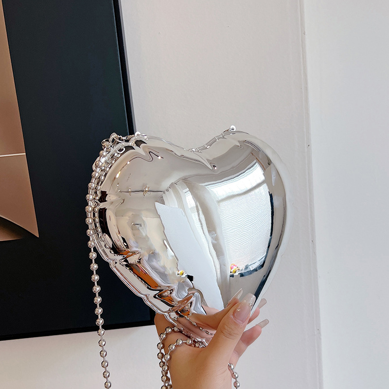 Bolsa tiracolo feminina elegante com corrente_voghion.com