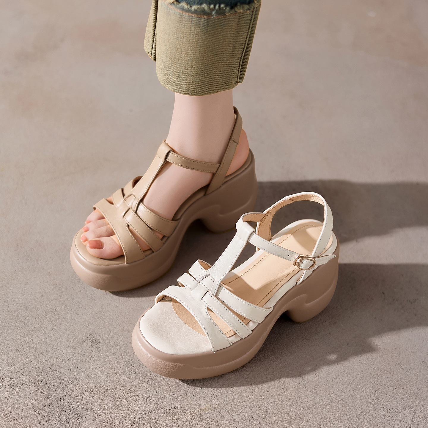 Sandal nữ hở mũi da bò thật gót xuồng đế dày quai chữ T — màu trắng ngà