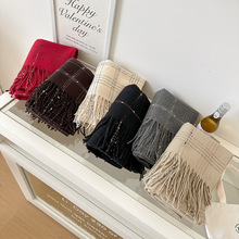 2025跨境新款仿羊绒流苏格子围巾女冬时尚金线条纹高级感保暖披肩