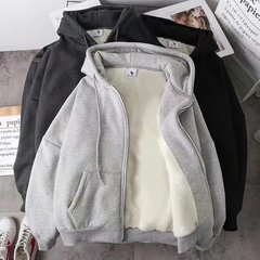 ベルベットのコートを入れた男性の新しいカーディガンの大きいサイズのカジュアルなセーターのゆるい秋冬ファスナーの帽子の上の服の源メーカー