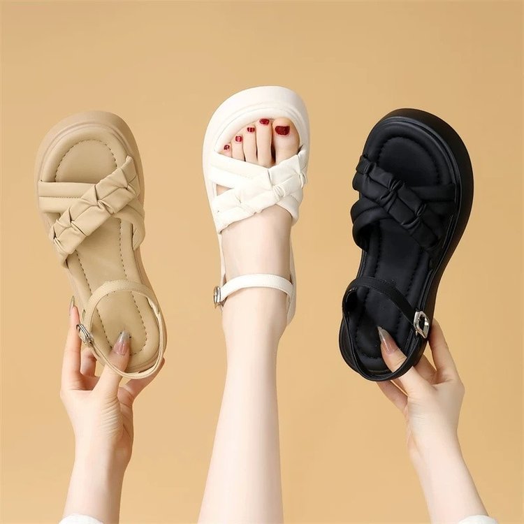 Sandalias de altura para mujeres 2026 nuevo tipo de verano pequeño dedo desnudado estilo francés sandalias de playa de talón grueso para mujeres