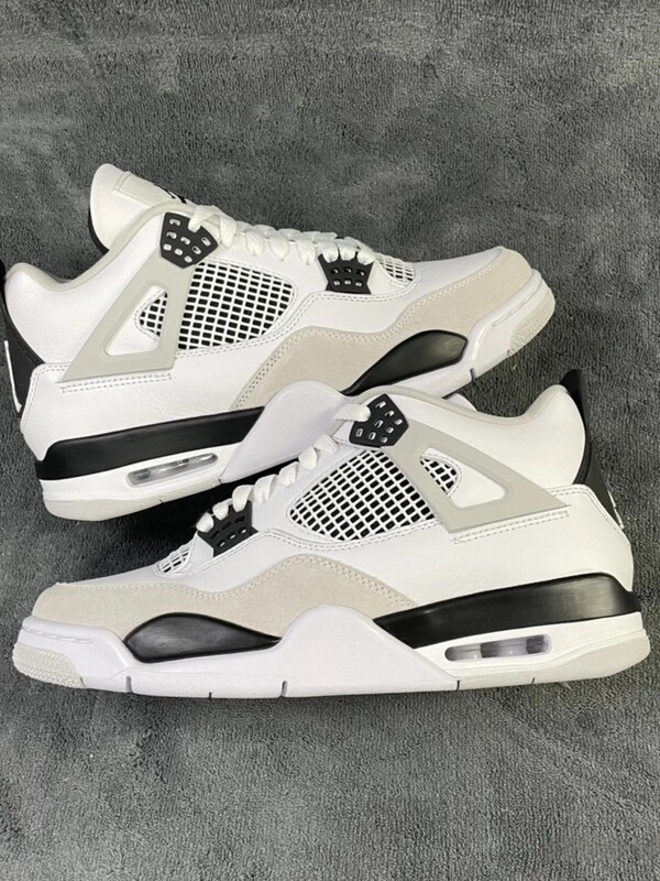 Putian Factory Air 4 Jordan Black Cement Paris Basketball Shoes Jordan Air Cushion Sports Basketball Shoes Putian Factory Air 4 Jordan Black Cement Paris Basketball Shoes Jordan Air Cushion Sports Basketball Shoes