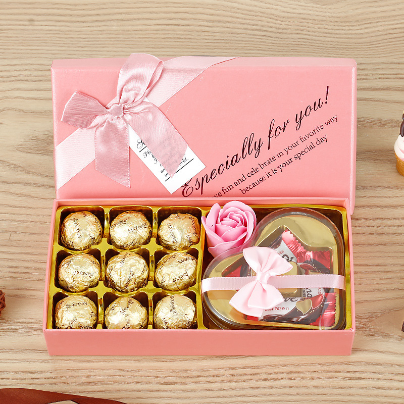 18 핑크 초콜릿 선물 상자