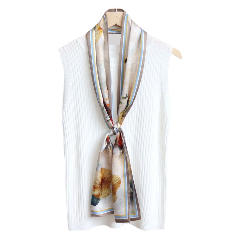 Double-sided silk scarf