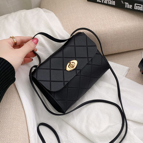 Foreign trade shoulder women's bag  women's versatile rhombus fashion simple portable crossbody small square bag wholesale