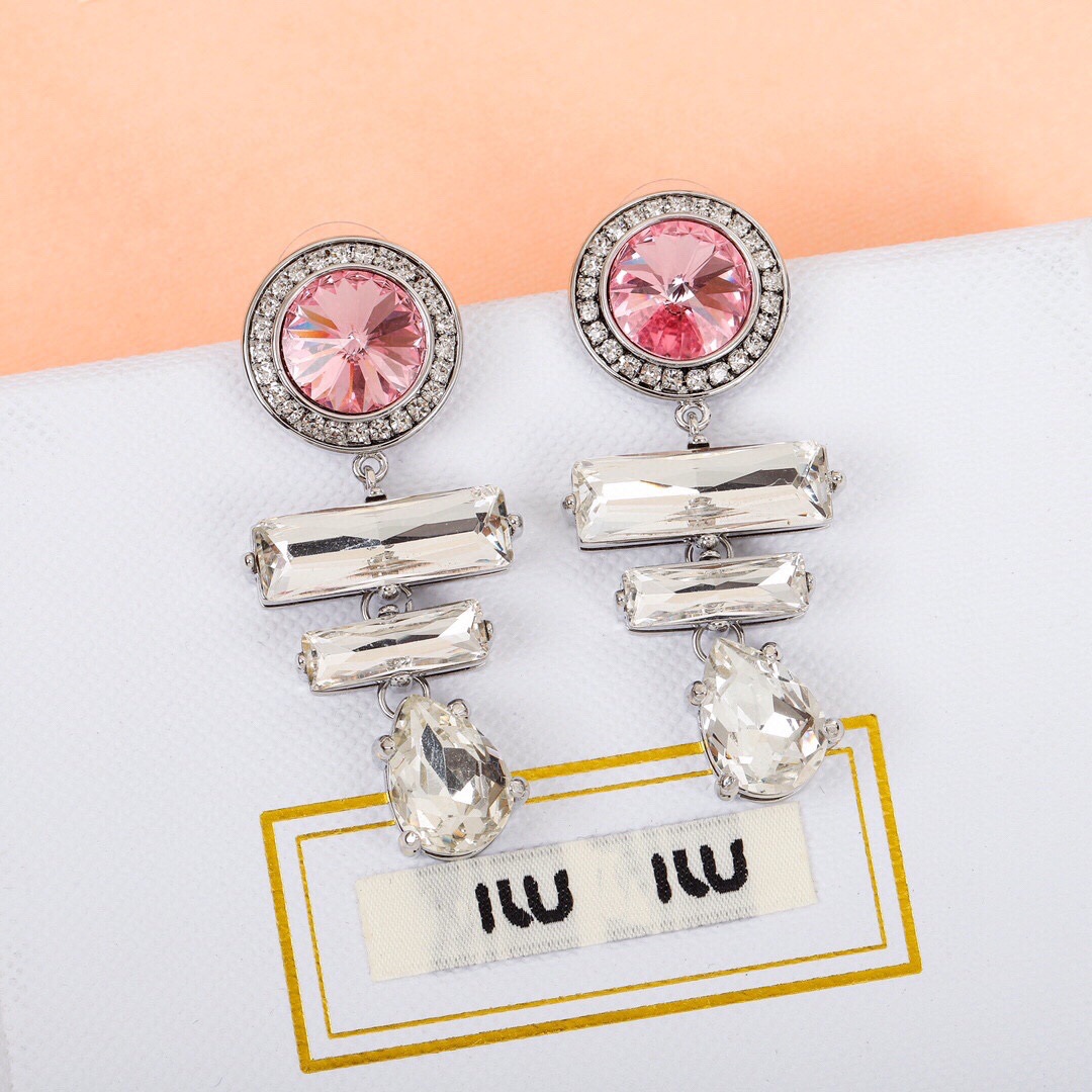 O1CN01p64F2X1ByubOBs8tG_!!2822