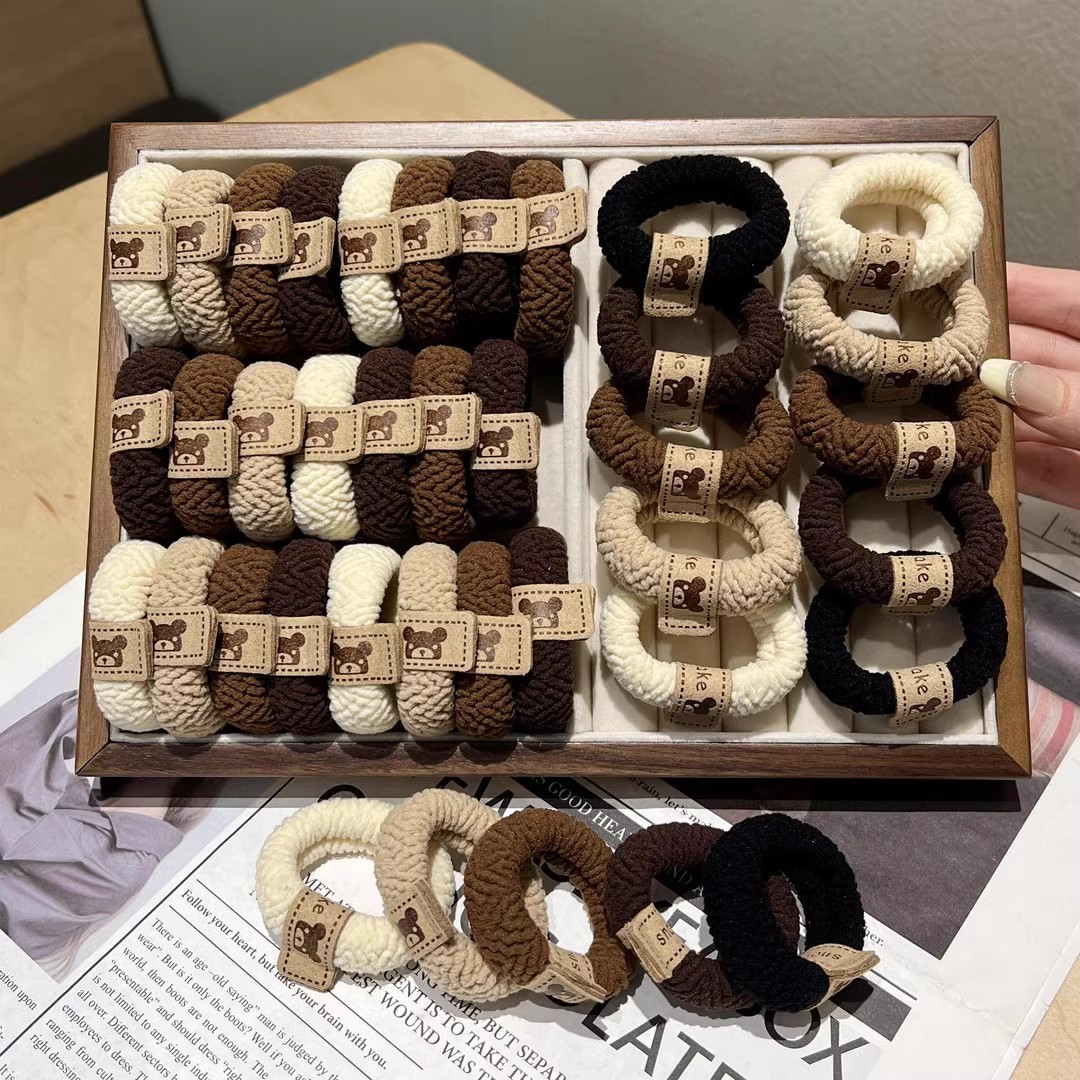 Cabeza de la cuerda 2025 nuevo anillo de cabello de alta calidad mujer correa de cabello de alta elasticidad cuerda de cabello duradera para mujeres cubierta de cuero tocado