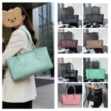 �¿�羳���ľGɫ�{�~���y�����ִ�ţƤ�������μ�������˻@�Ӱ�