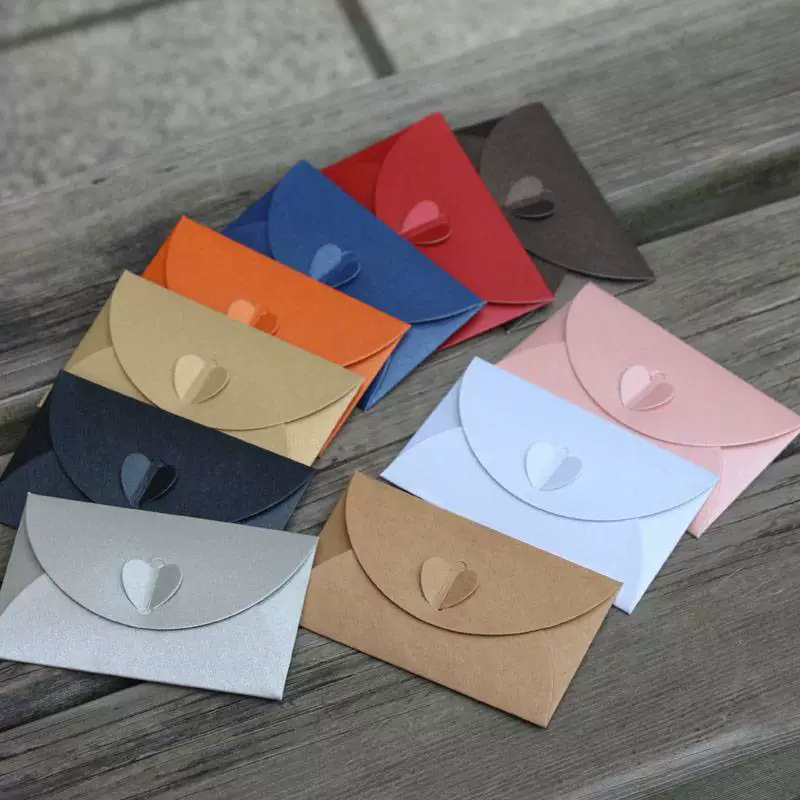 Membership card, small card holder heart shaped, bank card